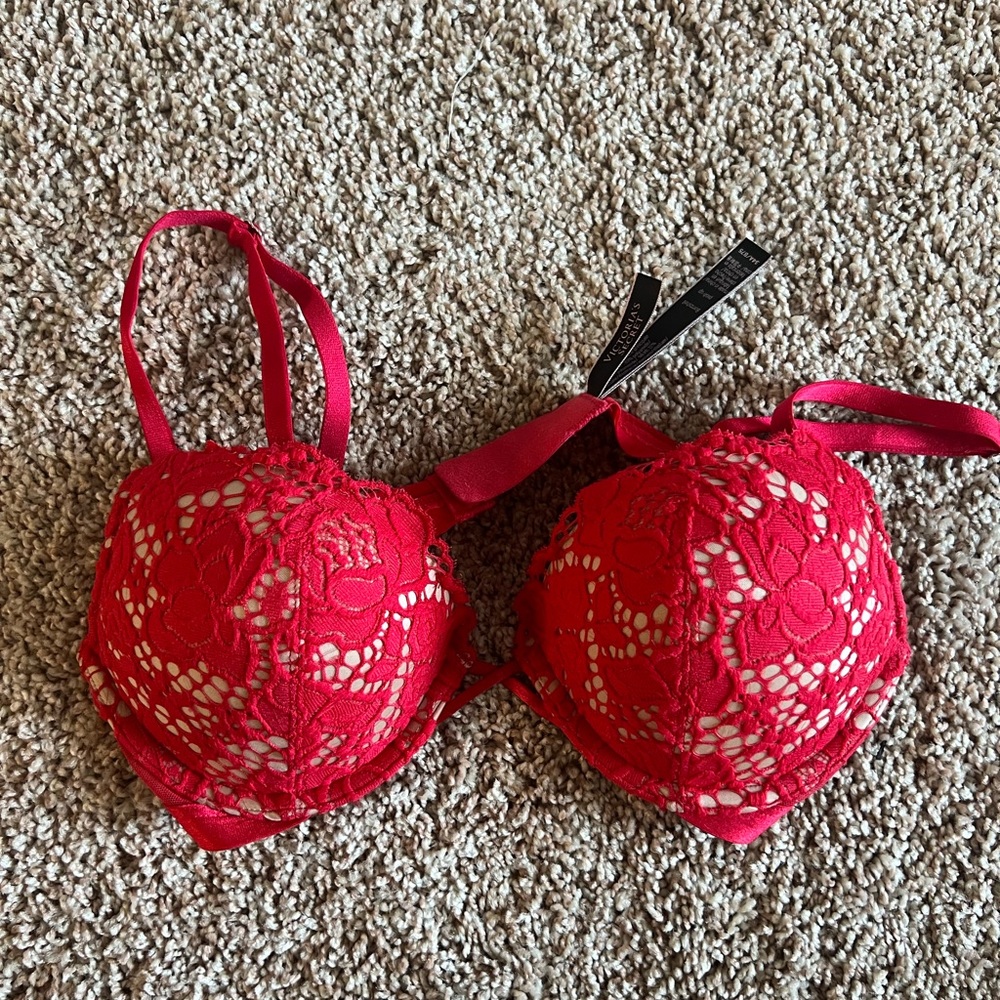 Victoria secret push up bra